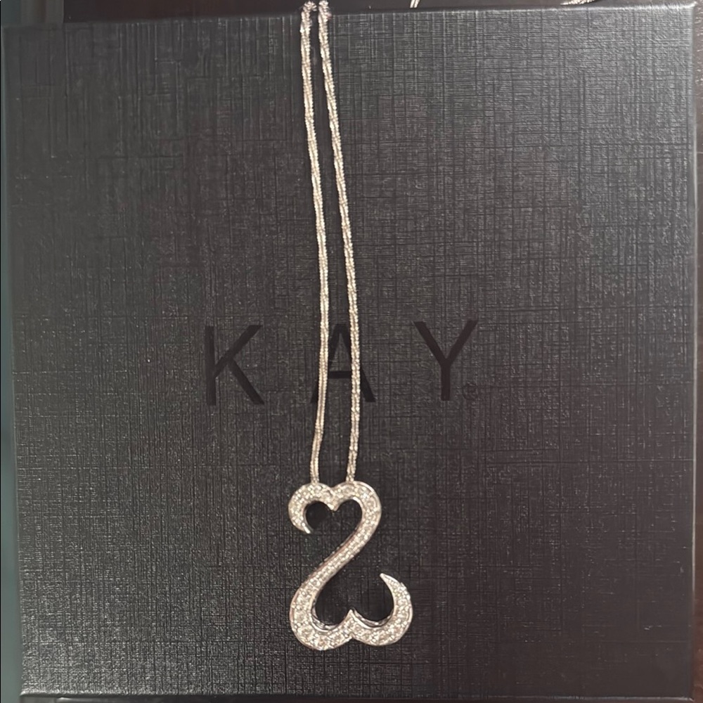 1 CT white gold Open Heart necklace.